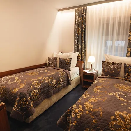 1920 Hotel Špindlerŭv Mlýn