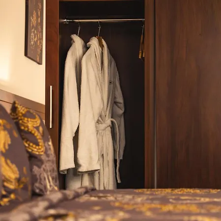 Hotel 1920 4*