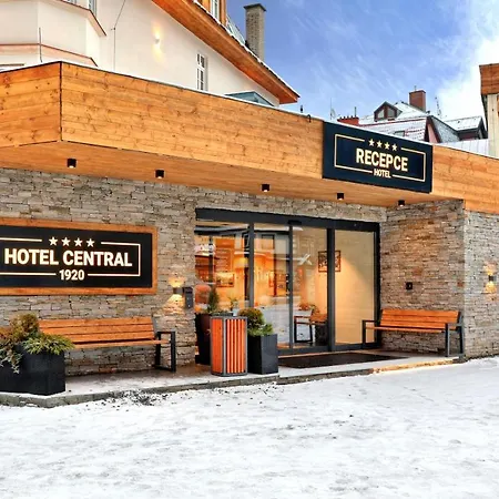 1920 Hotel 4*