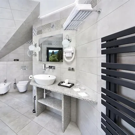 Hotel 1920 4*